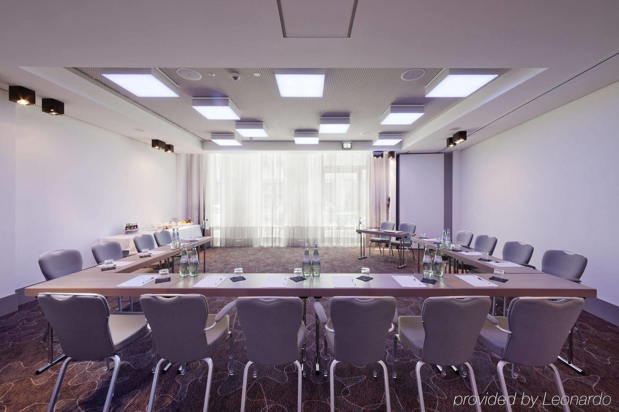 Hotel Indigo Berlin-Alexanderplatz, An Ihg Hotel 외부 사진